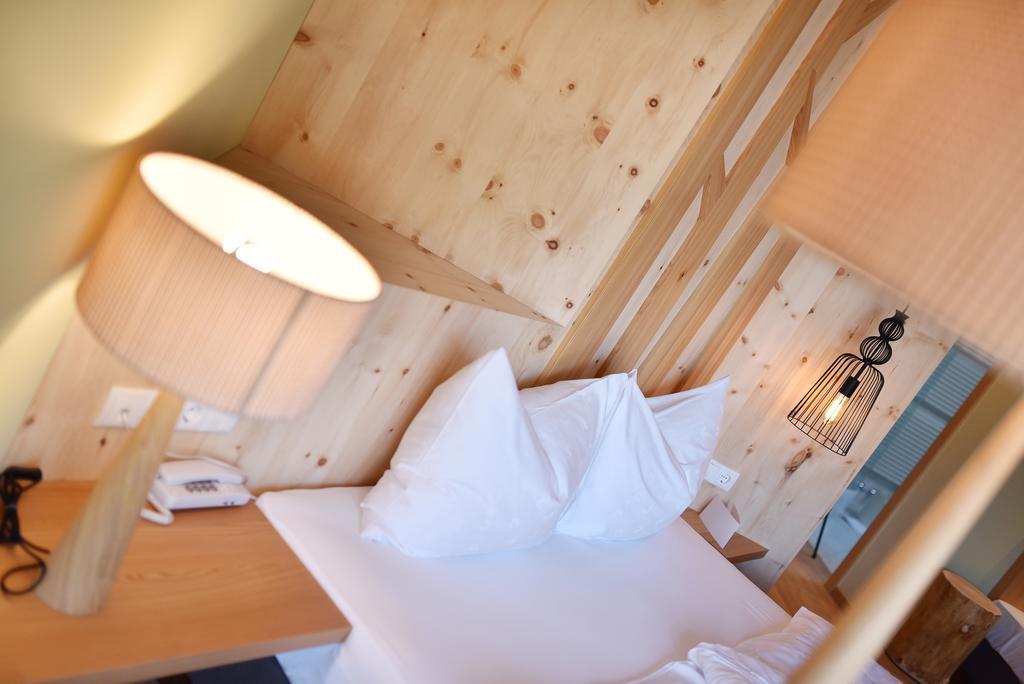 Seehotel Sparer Appiano Sulla Strada Del Vino Bagian luar foto