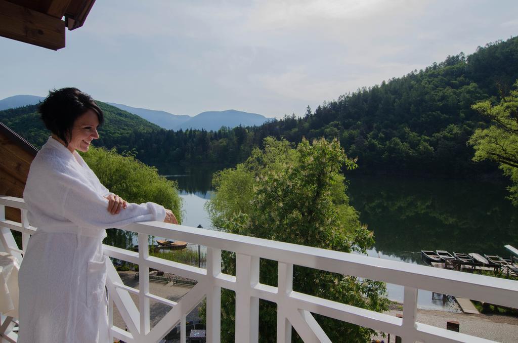 Seehotel Sparer Appiano Sulla Strada Del Vino Ruang foto