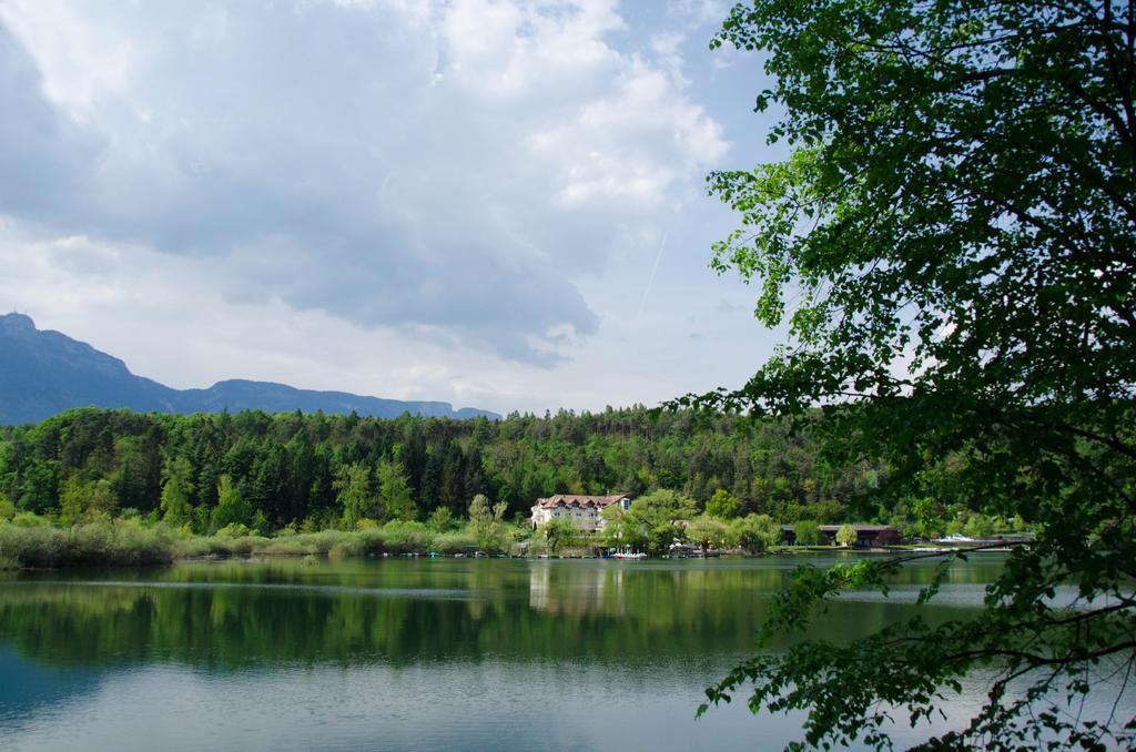 Seehotel Sparer Appiano Sulla Strada Del Vino Bagian luar foto